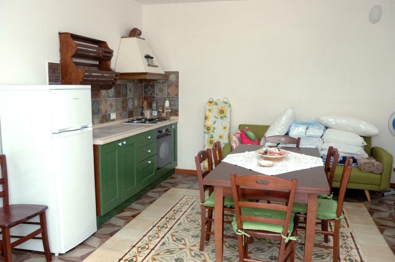 L'Uliveto Apartment Cisternino Exterior photo